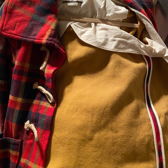 Anthro Women’s "Daughters of Liberation" red wool, plaid toggle button coat. - Picture 4 of 6